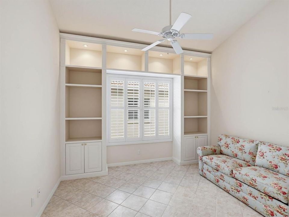 En Venta: $589,000 (2 camas, 2 baños, 2232 Pies cuadrados)