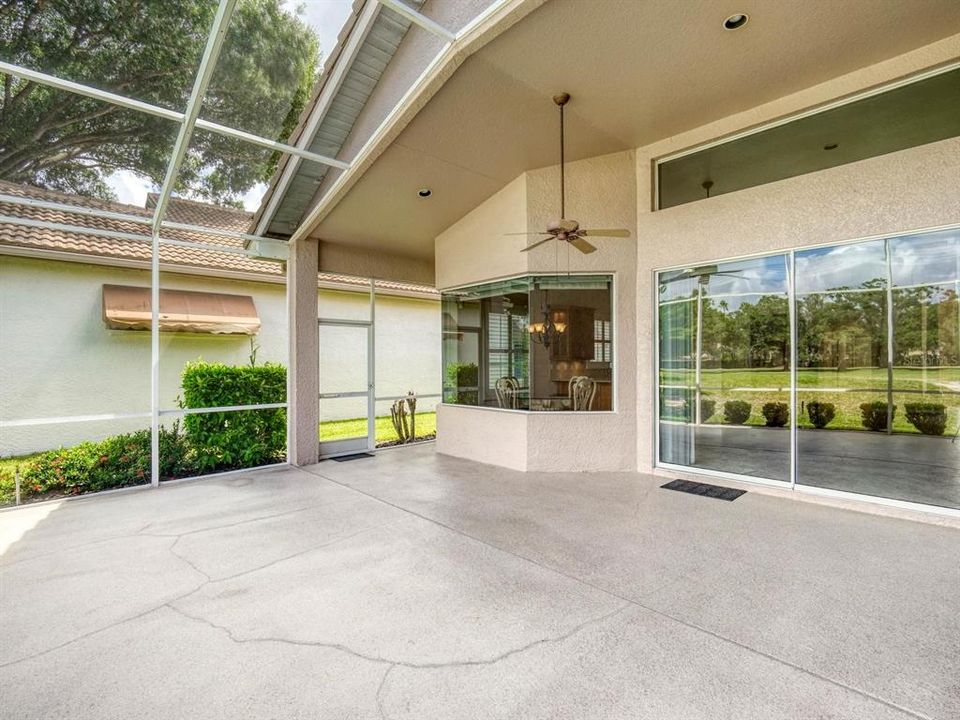 En Venta: $589,000 (2 camas, 2 baños, 2232 Pies cuadrados)