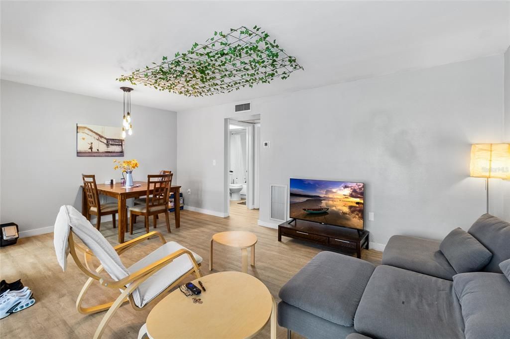 En Venta: $90,000 (1 camas, 1 baños, 705 Pies cuadrados)