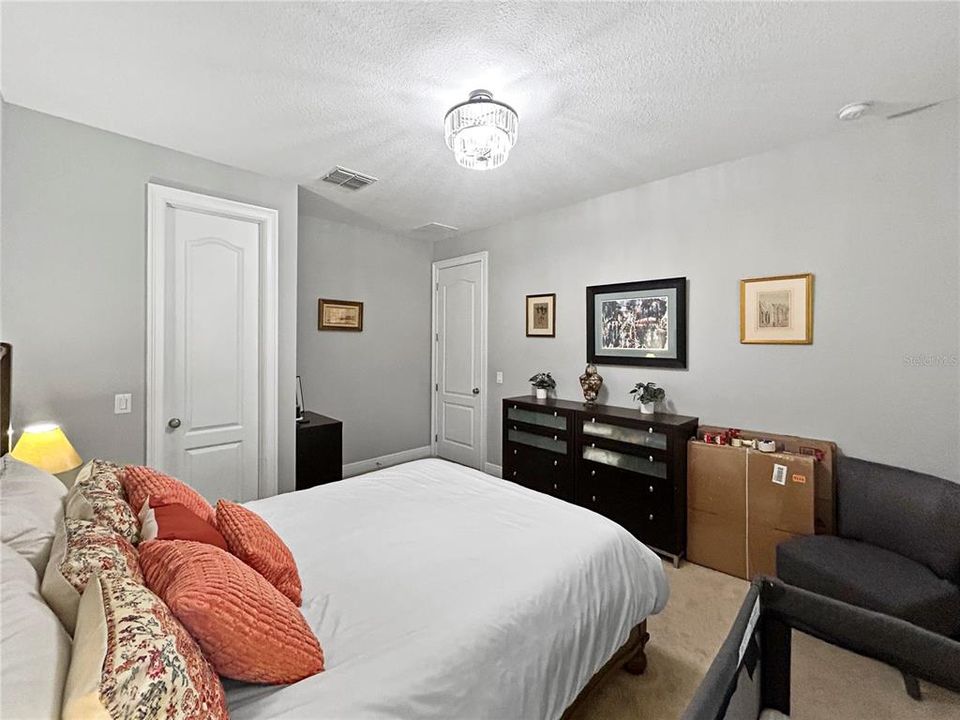 For Sale: $539,999 (4 beds, 3 baths, 3090 Square Feet)