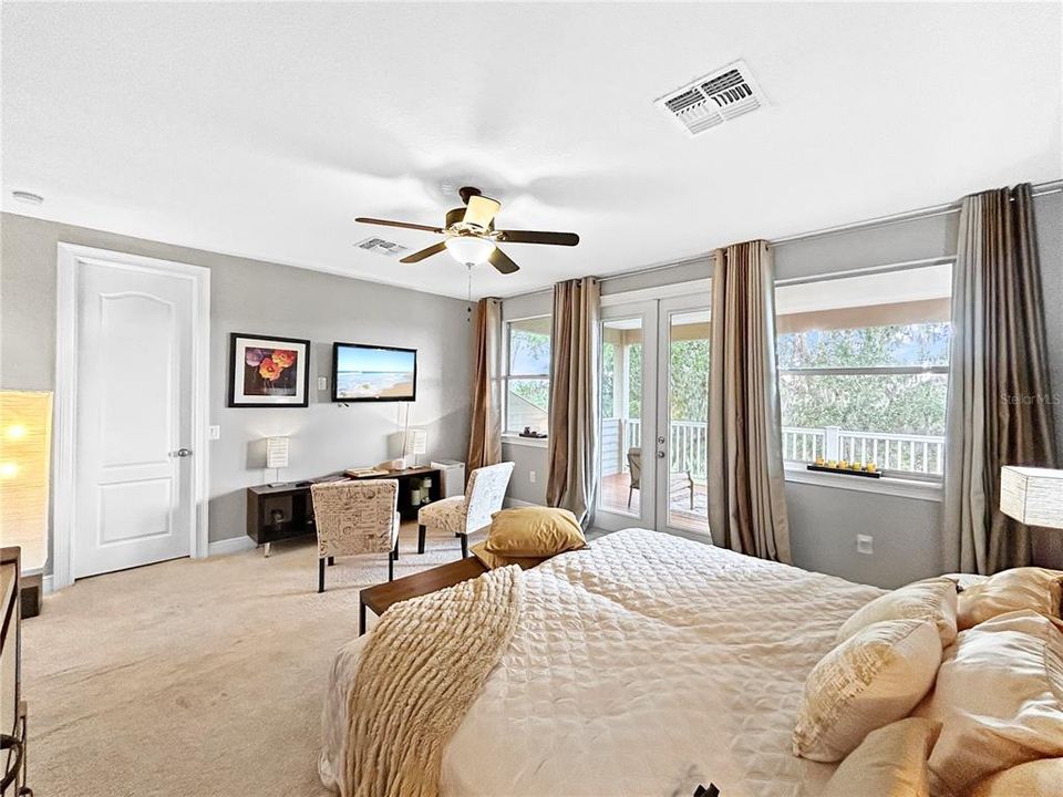 For Sale: $539,999 (4 beds, 3 baths, 3090 Square Feet)