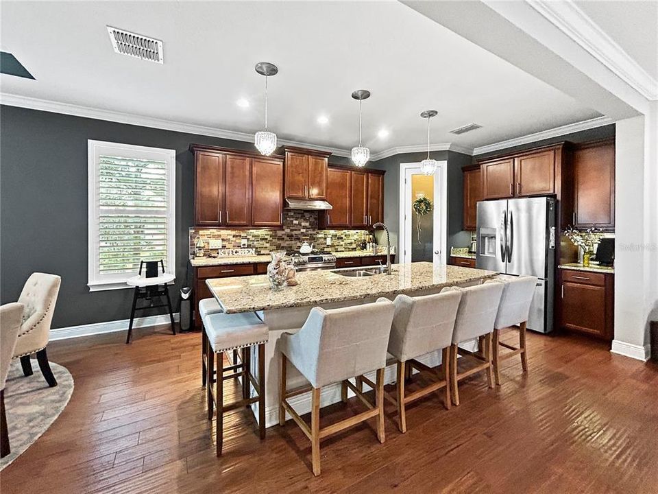 For Sale: $539,999 (4 beds, 3 baths, 3090 Square Feet)