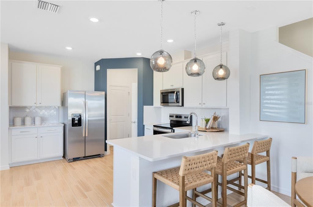 For Sale: $331,090 (3 beds, 2 baths, 1782 Square Feet)