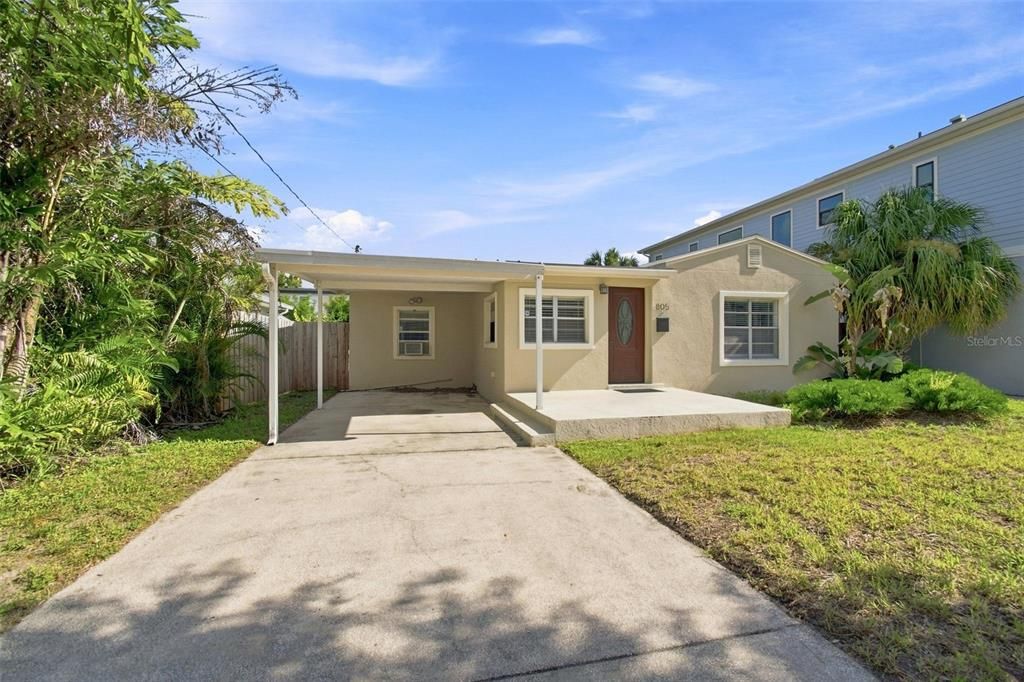 For Sale: $550,000 (3 beds, 2 baths, 1527 Square Feet)