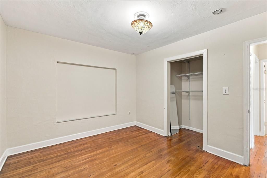 For Sale: $550,000 (3 beds, 2 baths, 1527 Square Feet)
