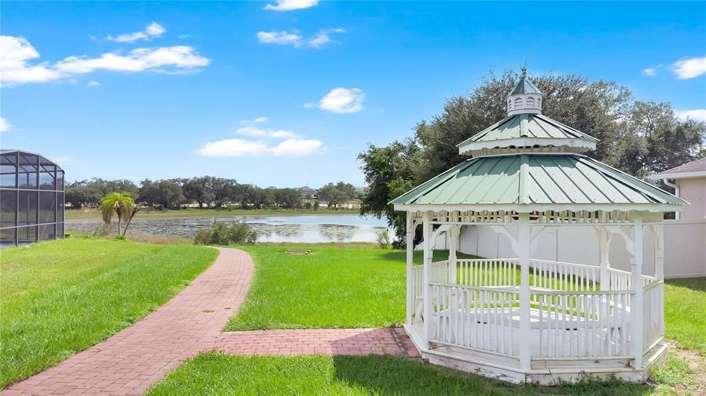 For Sale: $369,000 (4 beds, 2 baths, 1625 Square Feet)