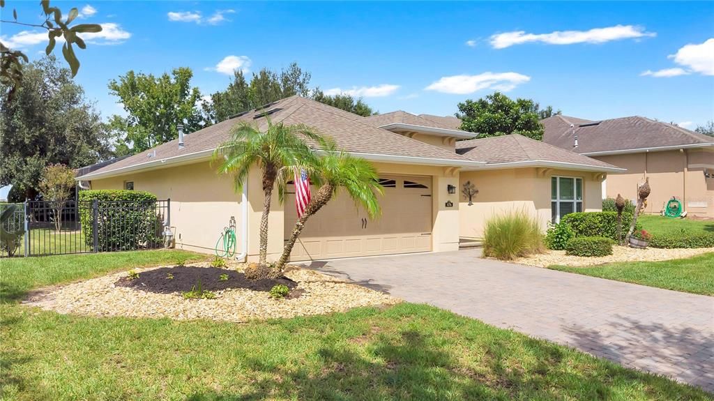 For Sale: $369,000 (4 beds, 2 baths, 1625 Square Feet)
