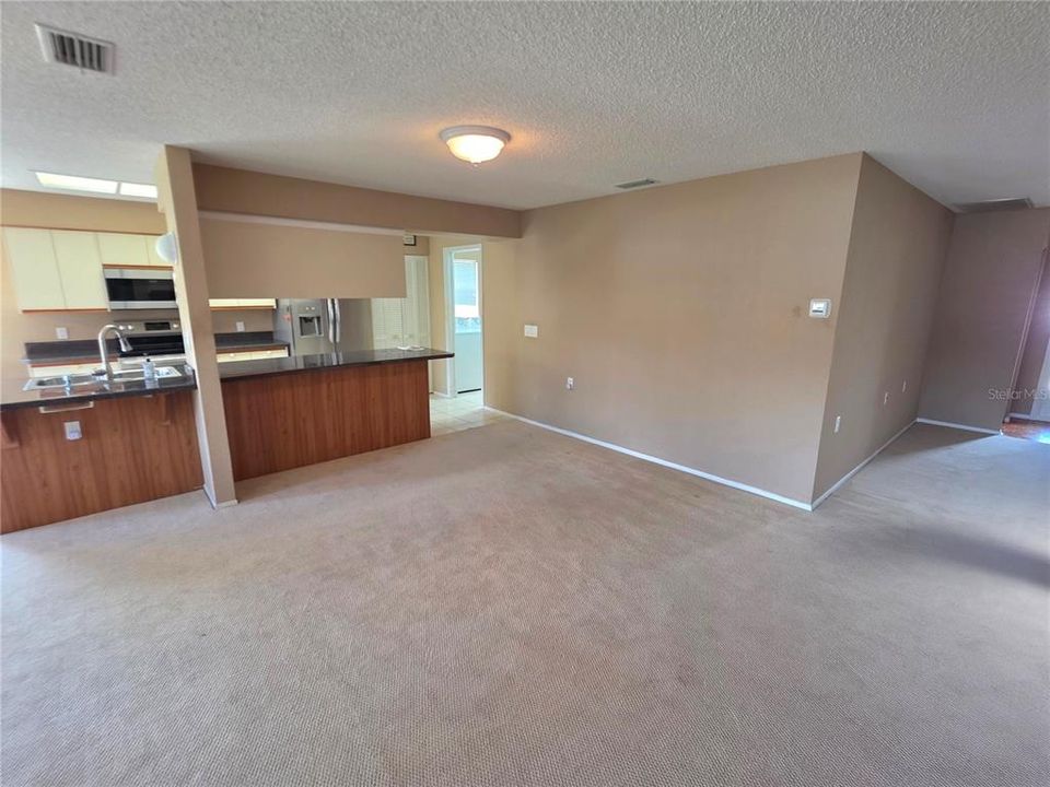 For Sale: $249,900 (2 beds, 2 baths, 1781 Square Feet)