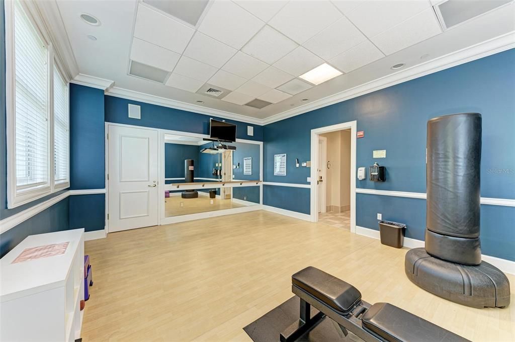 For Sale: $524,900 (2 beds, 2 baths, 1160 Square Feet)