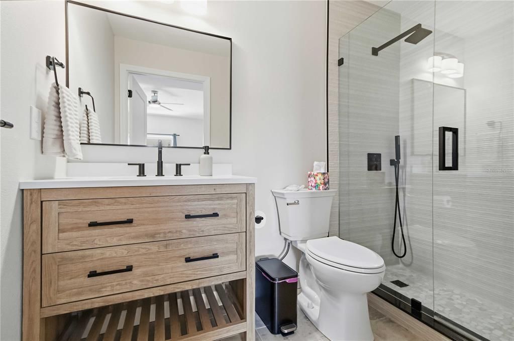 For Sale: $524,900 (2 beds, 2 baths, 1160 Square Feet)