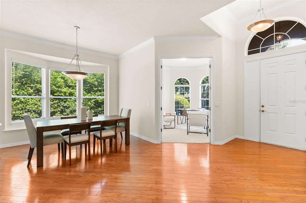 For Sale: $410,000 (3 beds, 2 baths, 2113 Square Feet)