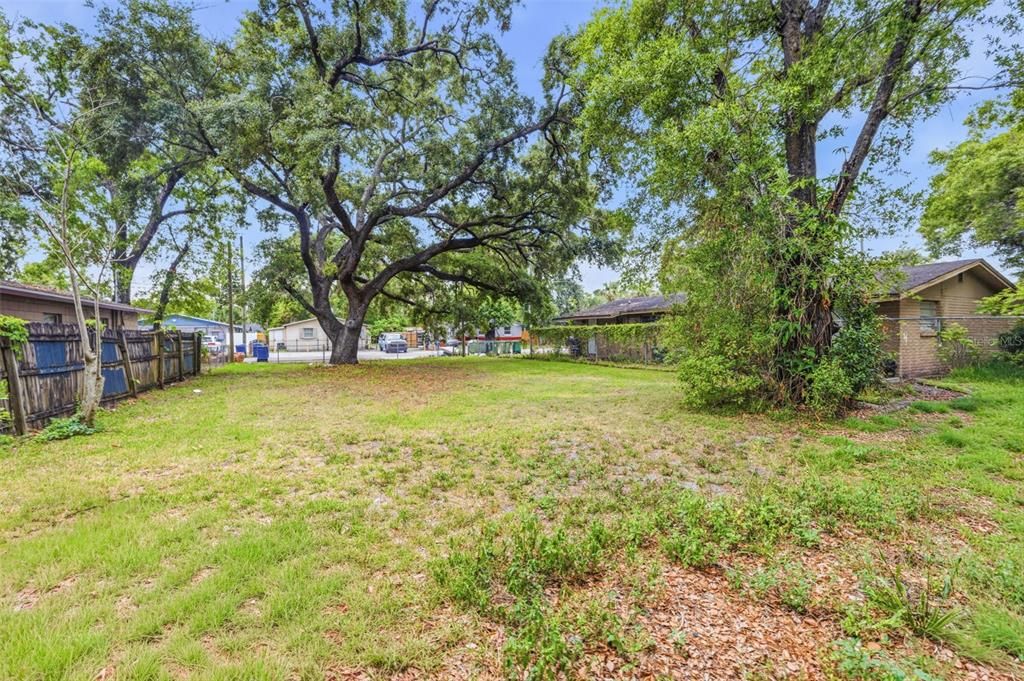 待售: $89,900 (0.12 acres)