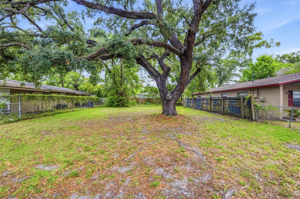 待售: $89,900 (0.12 acres)