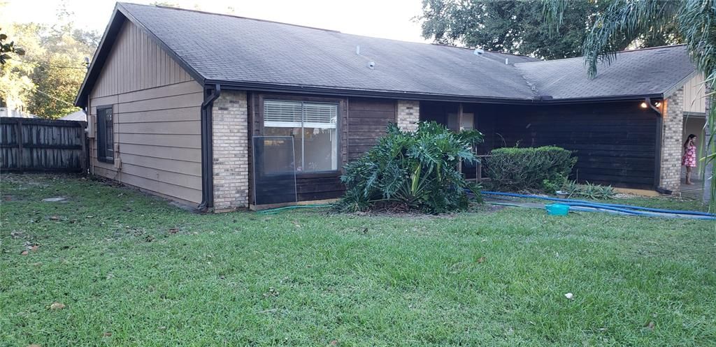 For Rent: $2,095 (3 beds, 2 baths, 1532 Square Feet)
