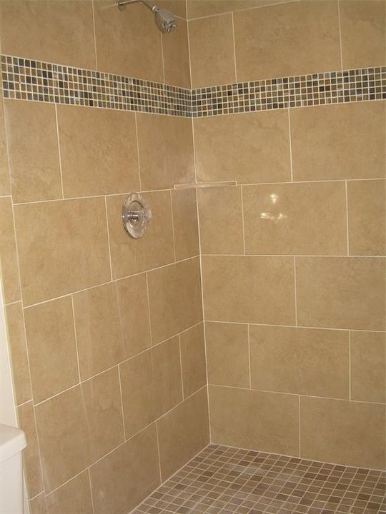 For Rent: $2,095 (3 beds, 2 baths, 1532 Square Feet)