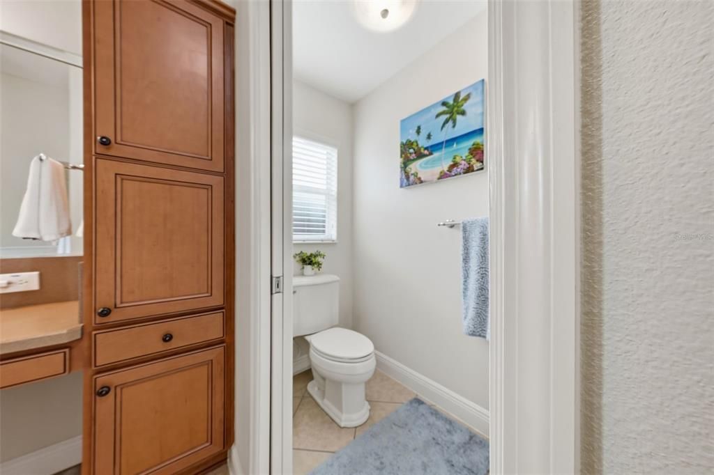 For Sale: $799,900 (3 beds, 2 baths, 2000 Square Feet)