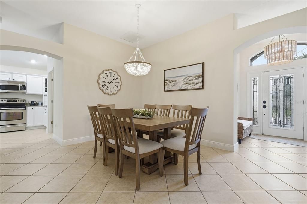 For Sale: $799,900 (3 beds, 2 baths, 2000 Square Feet)
