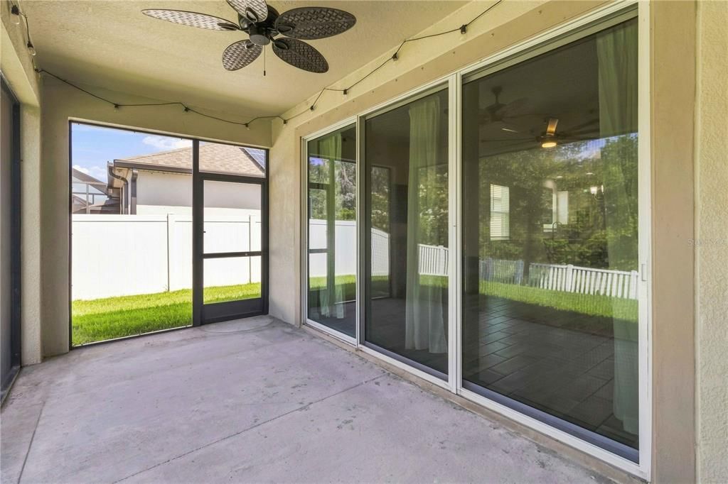 For Sale: $389,000 (3 beds, 2 baths, 2017 Square Feet)