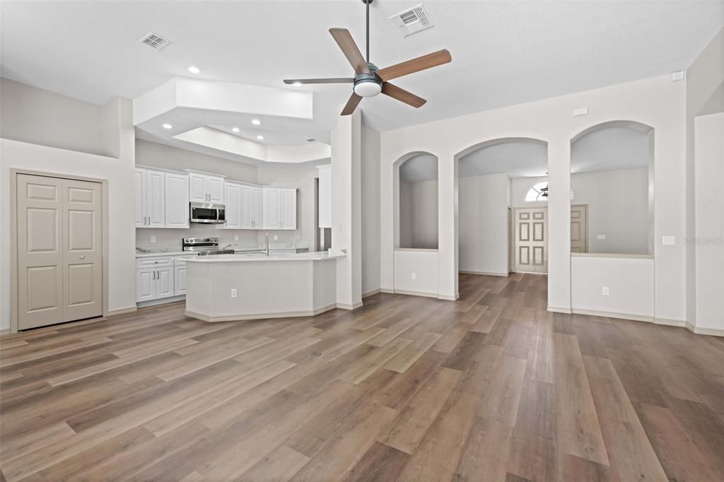 Active With Contract: $569,900 (4 beds, 3 baths, 2301 Square Feet)