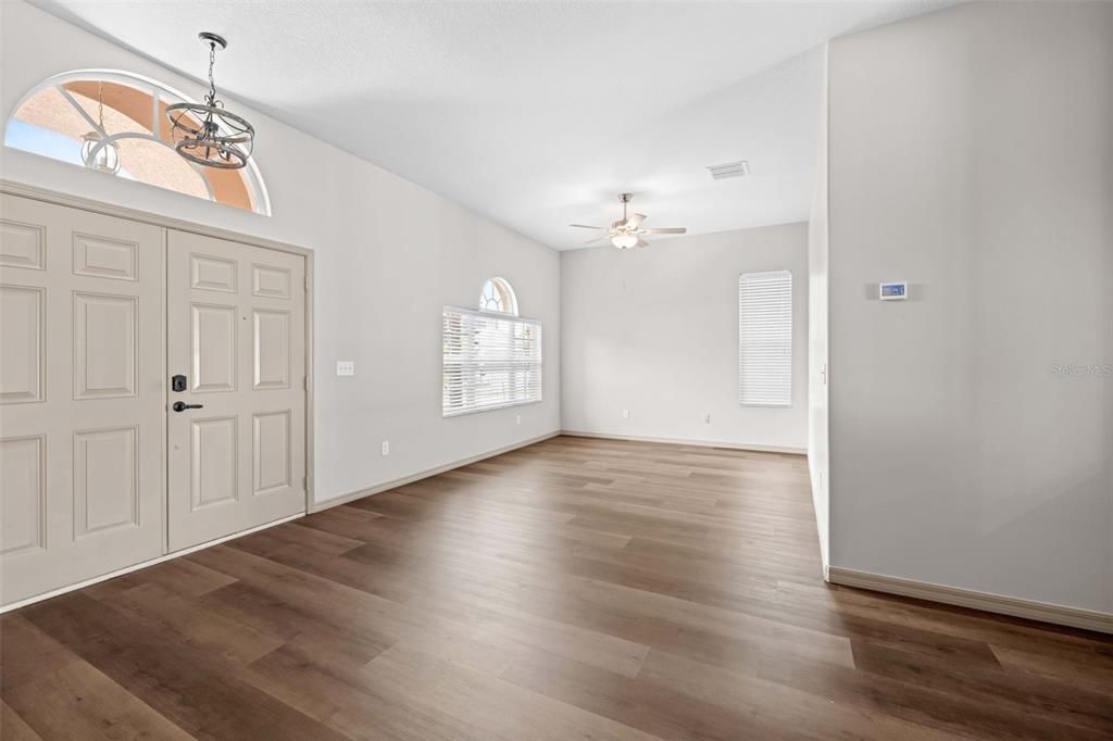 Active With Contract: $569,900 (4 beds, 3 baths, 2301 Square Feet)