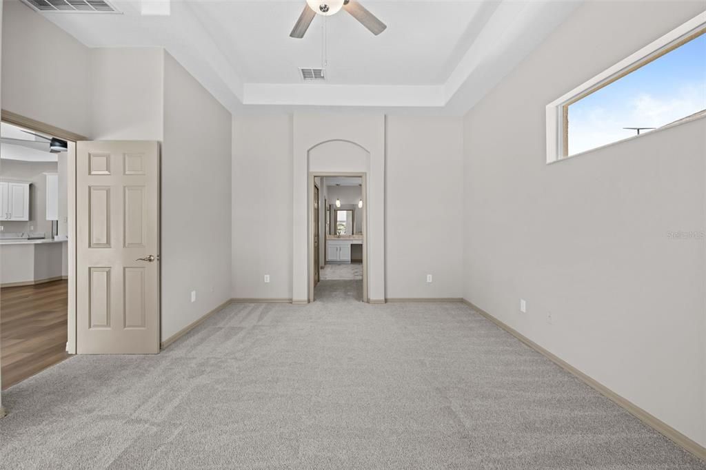 Active With Contract: $569,900 (4 beds, 3 baths, 2301 Square Feet)
