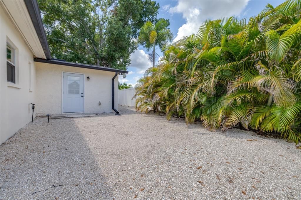 En Venta: $420,000 (3 camas, 2 baños, 1250 Pies cuadrados)