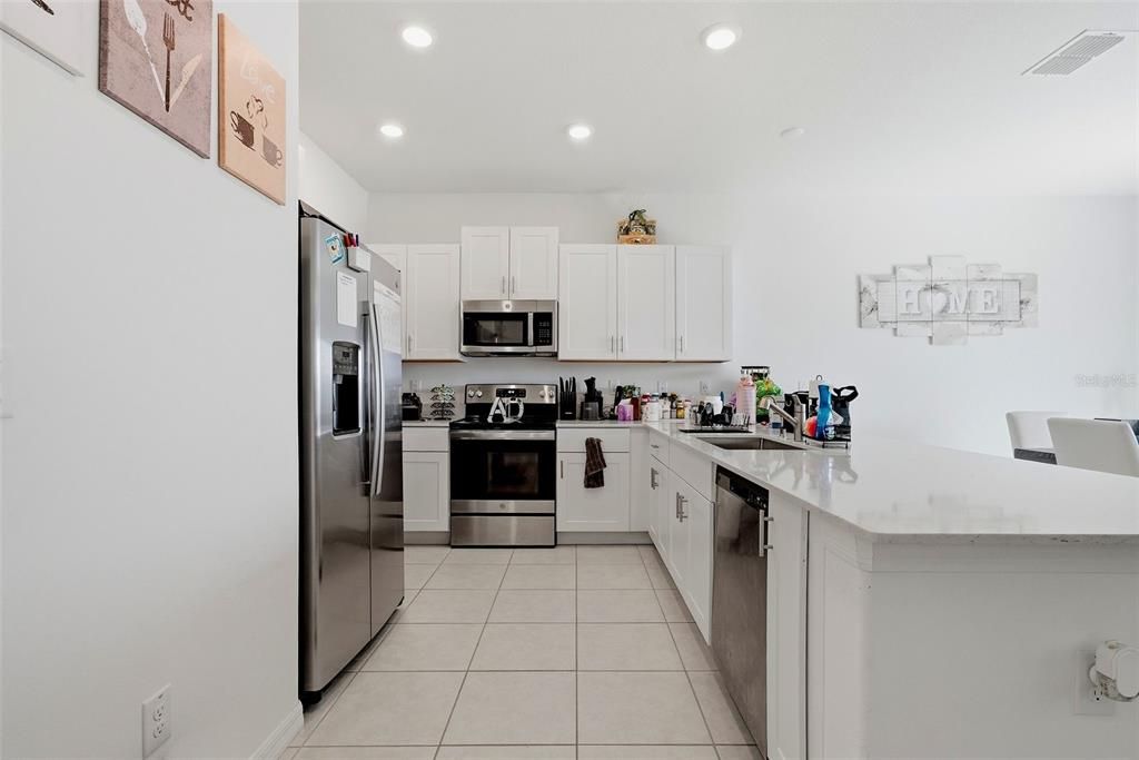 For Sale: $289,990 (3 beds, 2 baths, 1801 Square Feet)