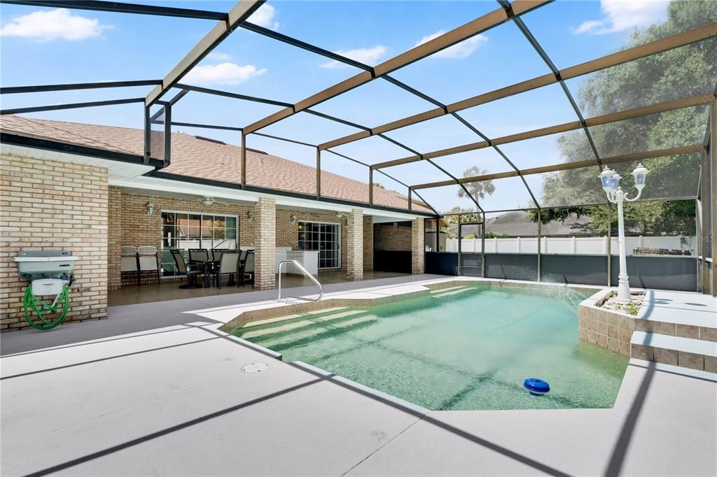 For Sale: $595,000 (4 beds, 3 baths, 2754 Square Feet)