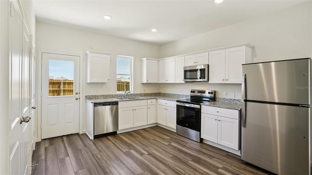 For Sale: $305,990 (3 beds, 2 baths, 1164 Square Feet)