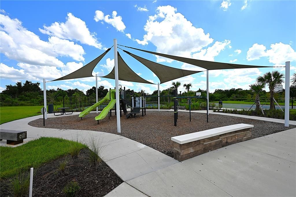 For Rent: $2,360 (4 beds, 2 baths, 1840 Square Feet)