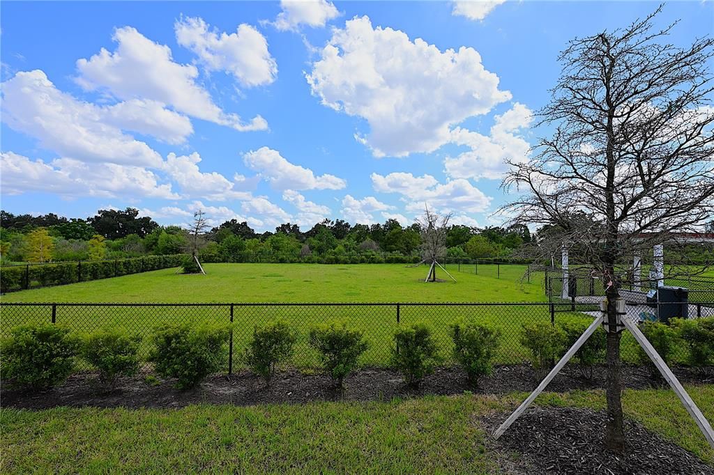 For Rent: $2,360 (4 beds, 2 baths, 1840 Square Feet)