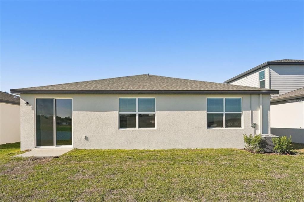 For Rent: $2,360 (4 beds, 2 baths, 1840 Square Feet)