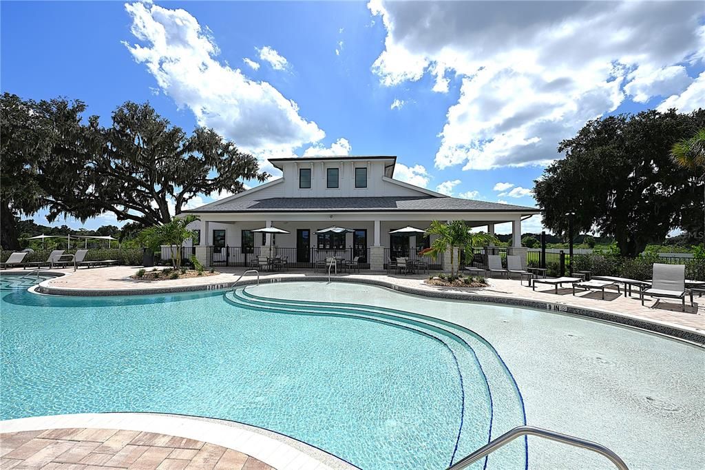 For Rent: $2,360 (4 beds, 2 baths, 1840 Square Feet)