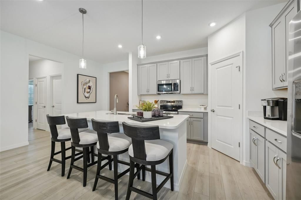 For Sale: $371,490 (4 beds, 3 baths, 2210 Square Feet)
