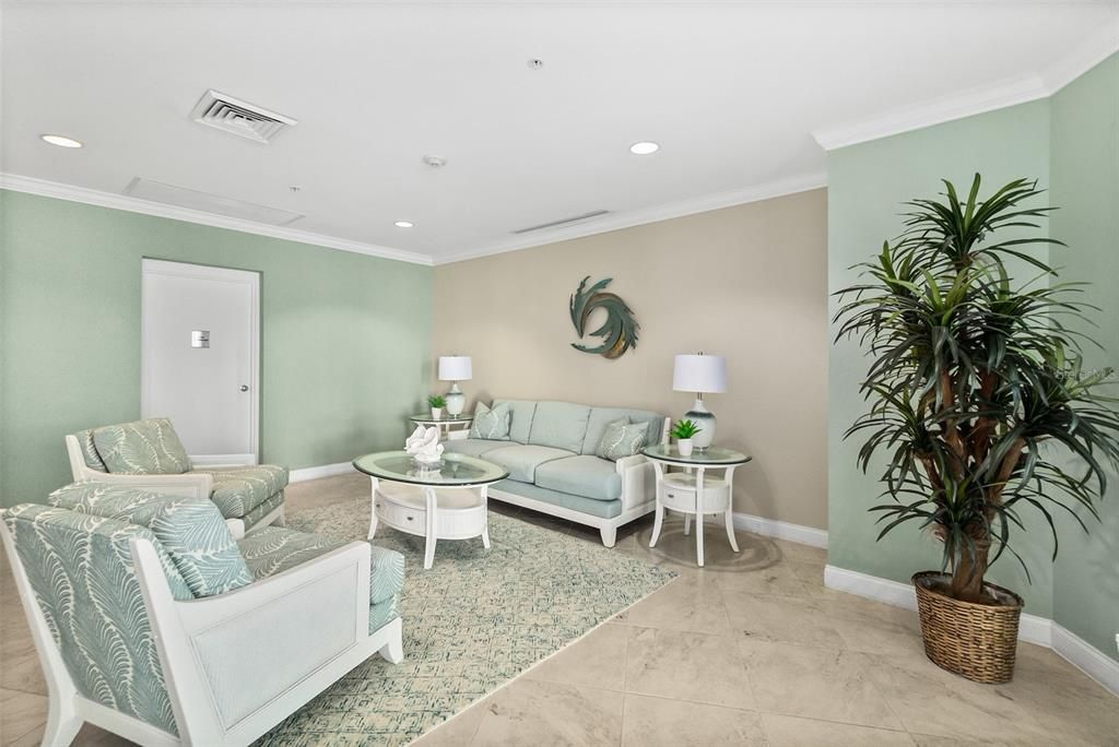 For Sale: $499,000 (3 beds, 3 baths, 2364 Square Feet)