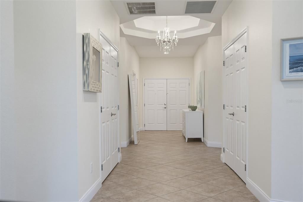 For Sale: $499,000 (3 beds, 3 baths, 2364 Square Feet)