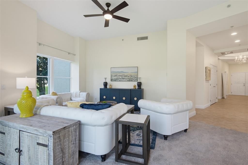 For Sale: $499,000 (3 beds, 3 baths, 2364 Square Feet)