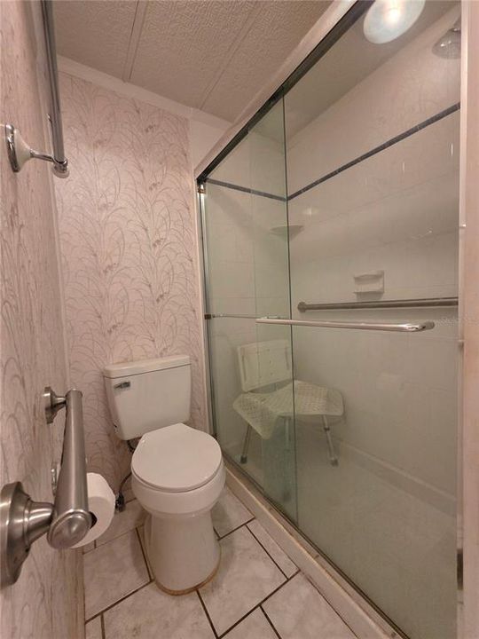 На продажу: $139,500 (2 спален, 2 ванн, 1176 Квадратных фут)