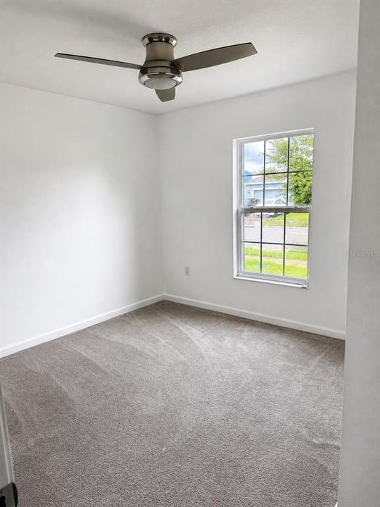 For Sale: $299,900 (3 beds, 2 baths, 1405 Square Feet)