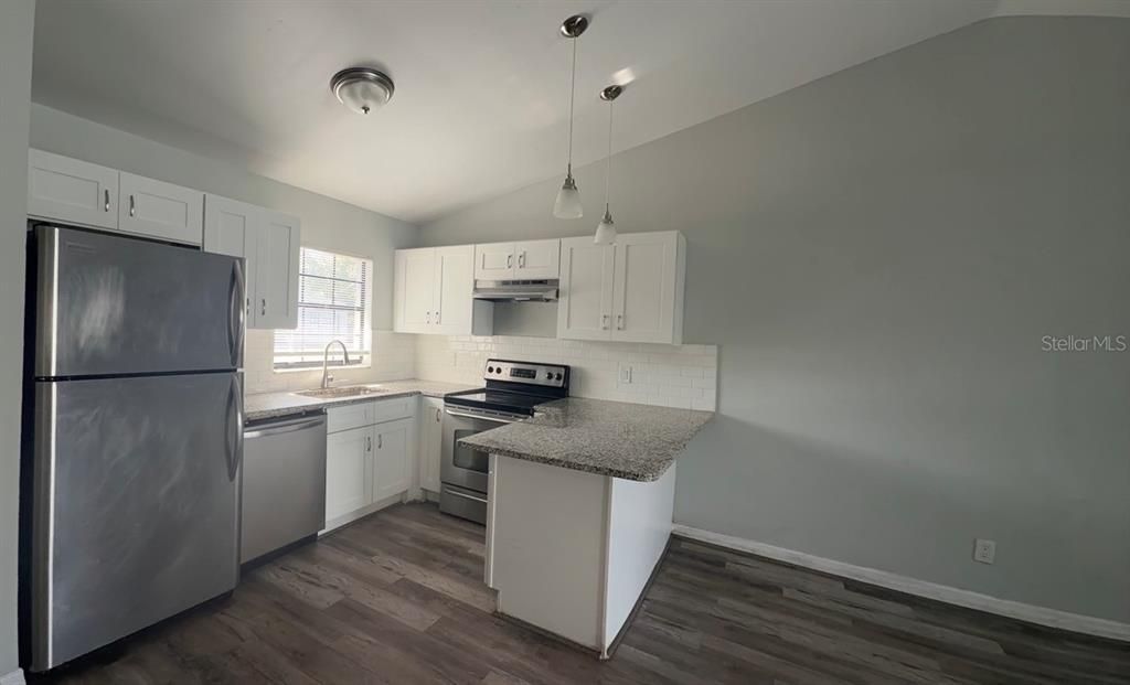 For Rent: $1,495 (2 beds, 2 baths, 1000 Square Feet)