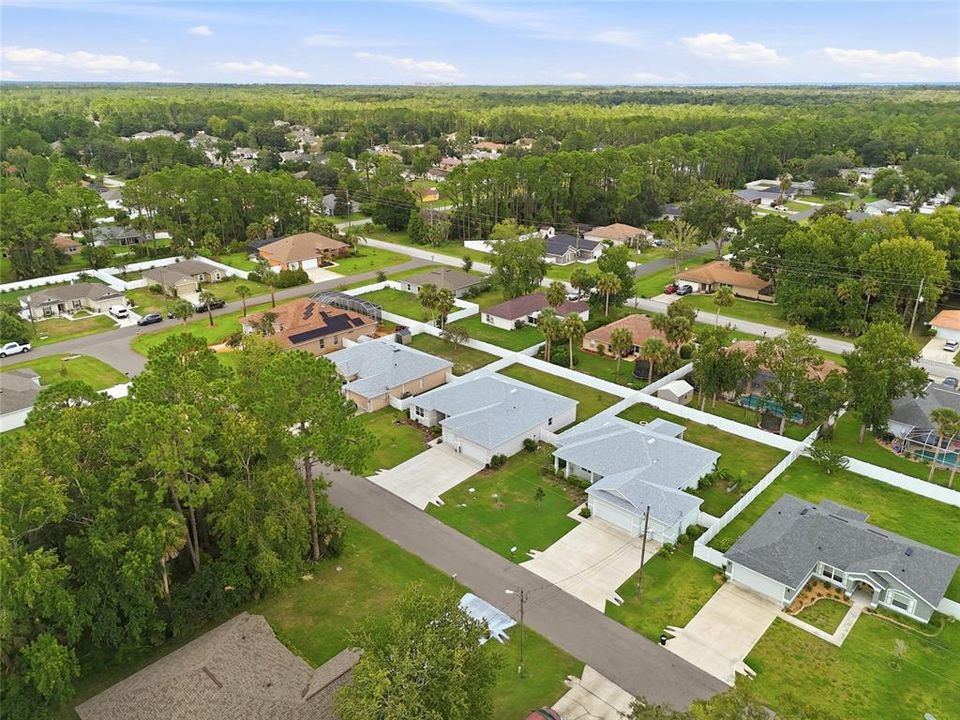 For Sale: $399,000 (4 beds, 3 baths, 2286 Square Feet)