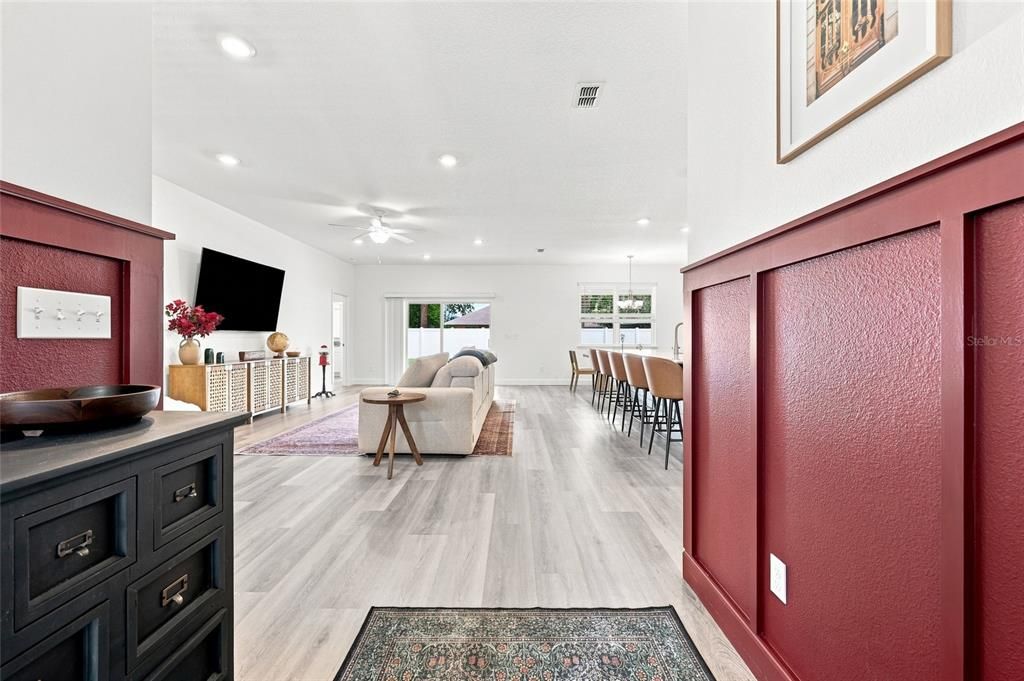 For Sale: $399,000 (4 beds, 3 baths, 2286 Square Feet)