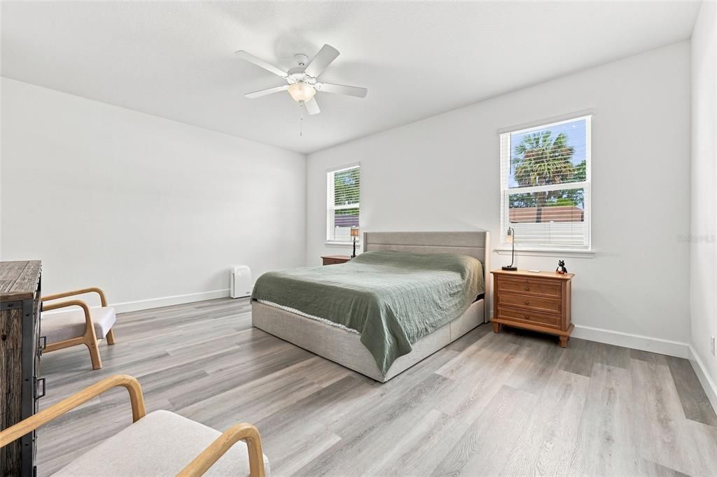 For Sale: $399,000 (4 beds, 3 baths, 2286 Square Feet)