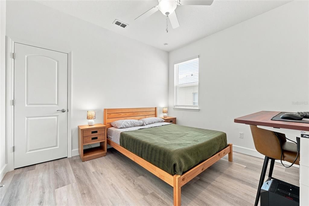 For Sale: $399,000 (4 beds, 3 baths, 2286 Square Feet)