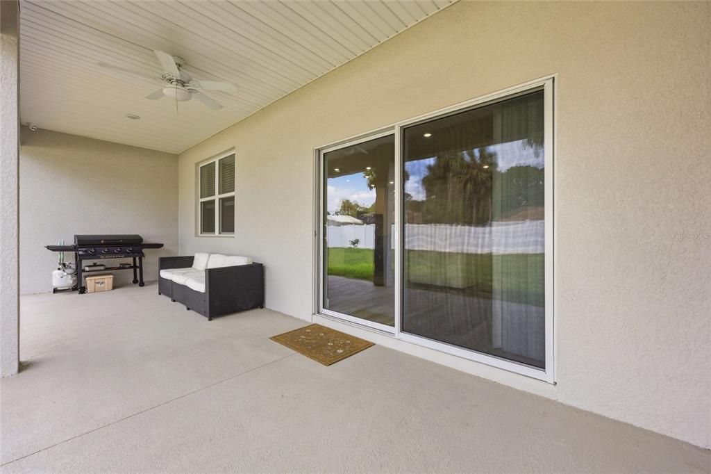 For Sale: $399,000 (4 beds, 3 baths, 2286 Square Feet)