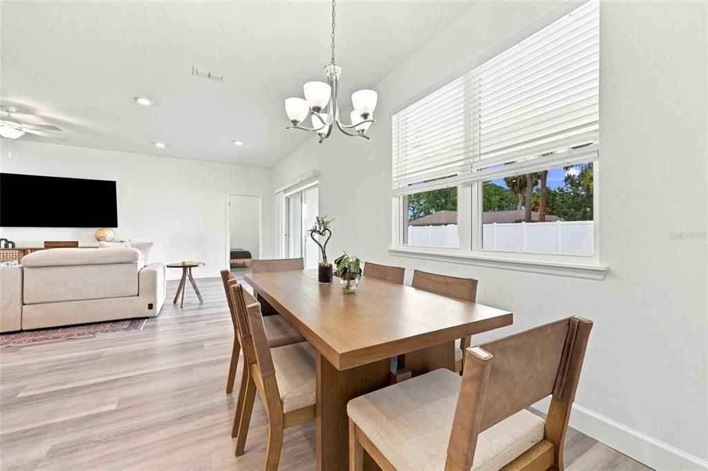 For Sale: $399,000 (4 beds, 3 baths, 2286 Square Feet)