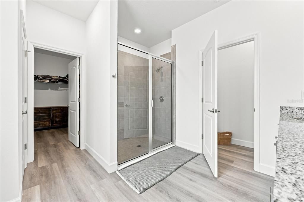 For Sale: $399,000 (4 beds, 3 baths, 2286 Square Feet)