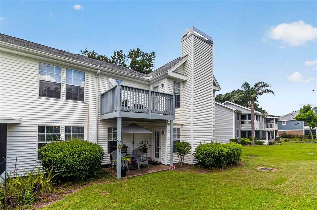 Active With Contract: $239,000 (2 beds, 2 baths, 1192 Square Feet)
