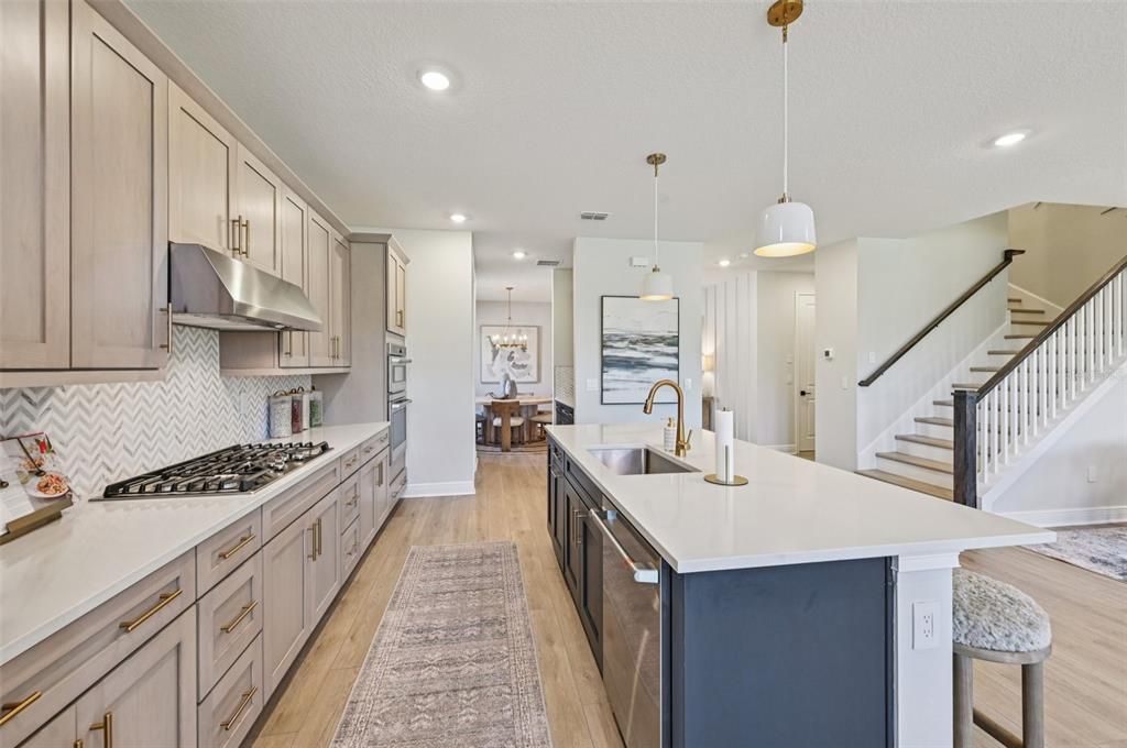For Sale: $651,463 (5 beds, 4 baths, 3545 Square Feet)