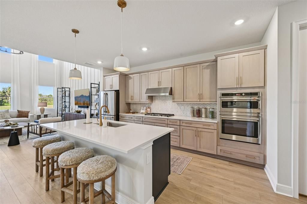 For Sale: $651,463 (5 beds, 4 baths, 3545 Square Feet)
